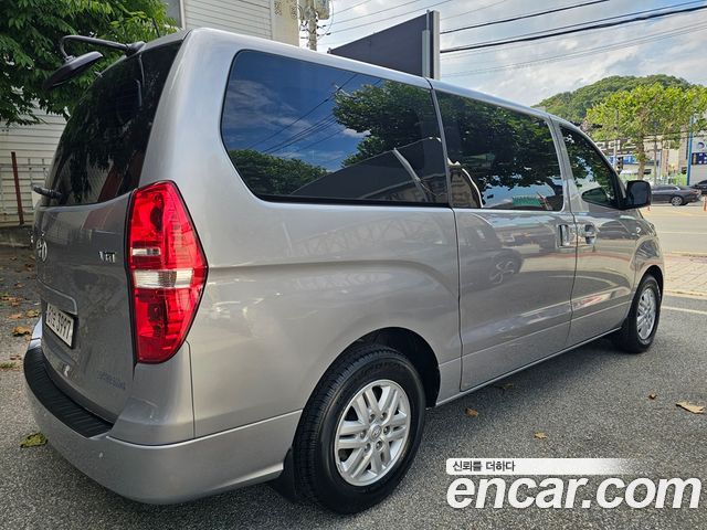 Hyundai Grand Starex Van 3-Seater Smart 2021 — фото 5