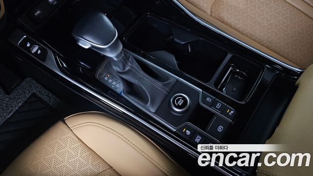 Kia Sorento (IV) Diesel 2.2 2WD Prestige 2023 — фото 9