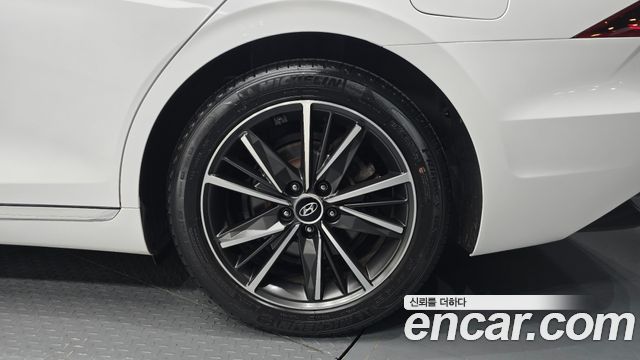 Hyundai Grandeur (IG) 2.5 Exclusice 2020 — фото 21