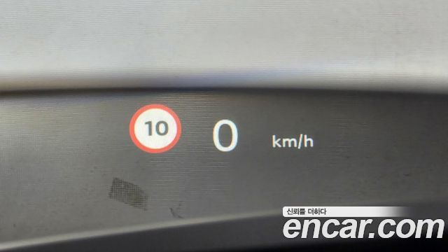 MINI Cooper Electric SE Electric 3rd 2024 — фото 18