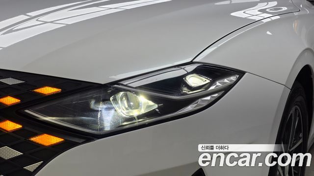 Hyundai Grandeur (IG) 2.5 Premium 2021 — фото 22