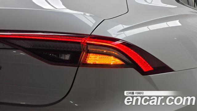 Hyundai Grandeur (IG) 2.5 Premium 2021 — фото 23
