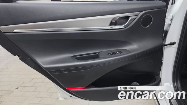 Hyundai Grandeur (IG) 2.5 Premium 2021 — фото 25