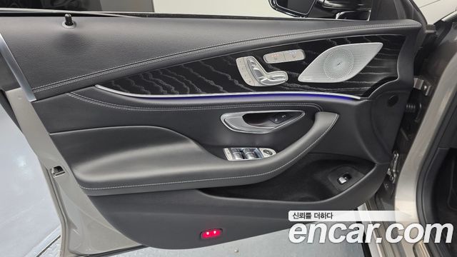Mercedes-Benz CLS-Class (C257) CLS300d 4MATIC 2022 — фото 17
