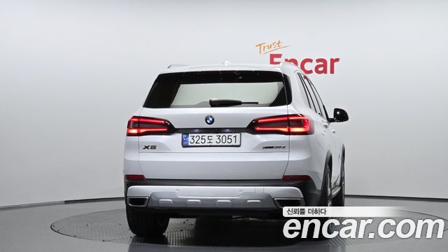 BMW X5 (G05) xDrive 30d xLine 2020 — фото 4