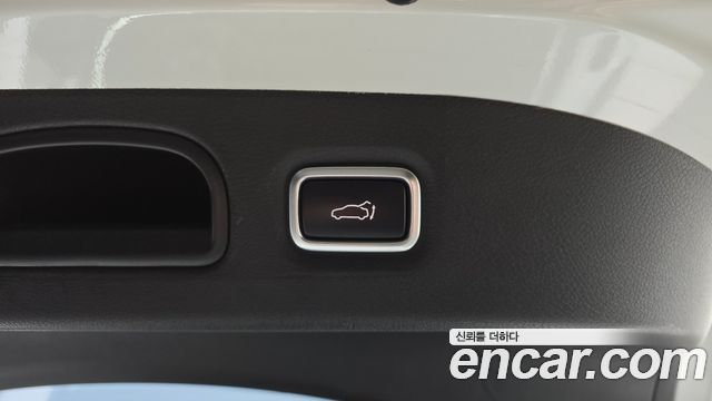 Kia Stinger 2.0 Turbo 2WD Platinum 2019 — фото 17