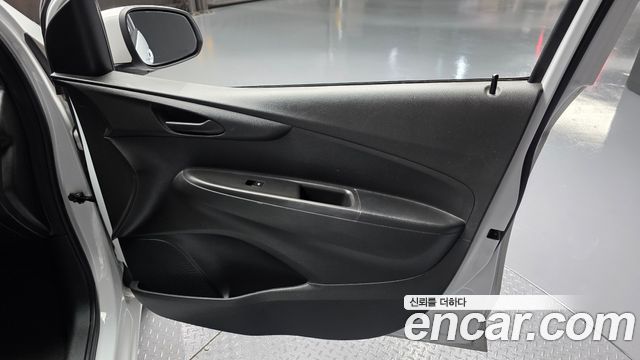 Chevrolet Next Spark LT 2016 — фото 25