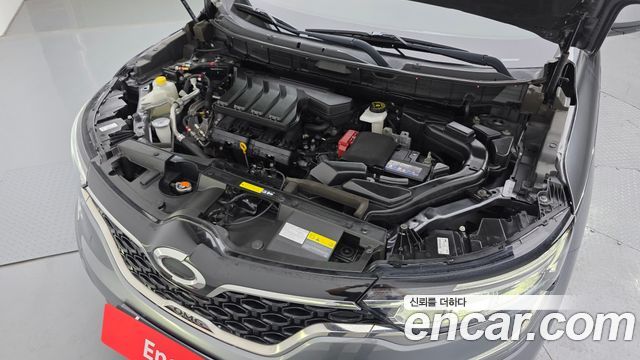 Renault Korea QM6 2.0 LPe LE Signature 2WD 2023 — фото 6