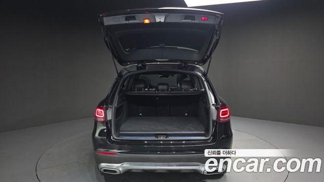 Mercedes-Benz GLC-Class (X253) GLC300e 4MATIC 2021 — фото 18