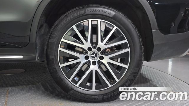 Mercedes-Benz GLC-Class (X253) GLC300e 4MATIC 2021 — фото 21