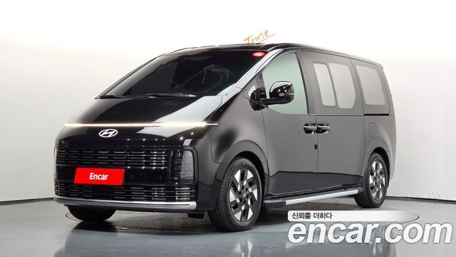 Hyundai Staria L3.5 Lounge 7-Seater Inspiration 2026 — фото 1