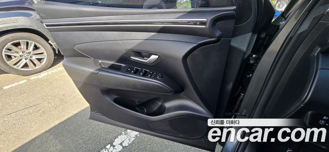 Hyundai Tucson (NX4) Gasoline 1.6 Turbo 2WD Premium 2023 — фото 18