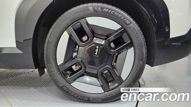 Kia EV9 Long Range 4WD Earth 2024 — фото 21