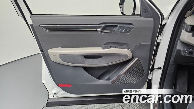 Kia EV9 Long Range 4WD Earth 2024 — фото 24