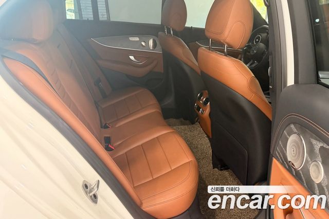 Mercedes-Benz E-Class (W213) E350 4MATIC AMG Line 2021 — фото 10