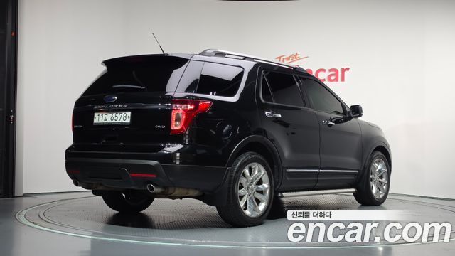 Ford Explorer 3.5 Limited 4WD 5th 2015 — фото 2