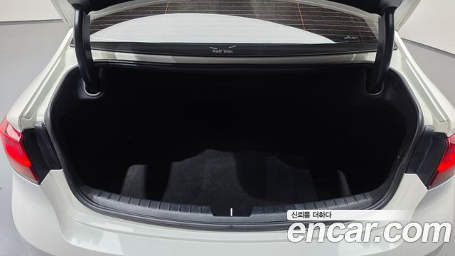 Kia K7 Premier 2.5 GDI Noblesse 2020 — фото 22