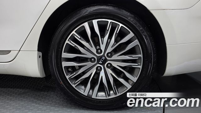Kia K7 Premier 2.5 GDI Noblesse 2020 — фото 27