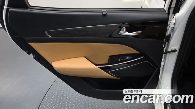 Kia K7 Premier 2.5 GDI Noblesse 2020 — фото 31