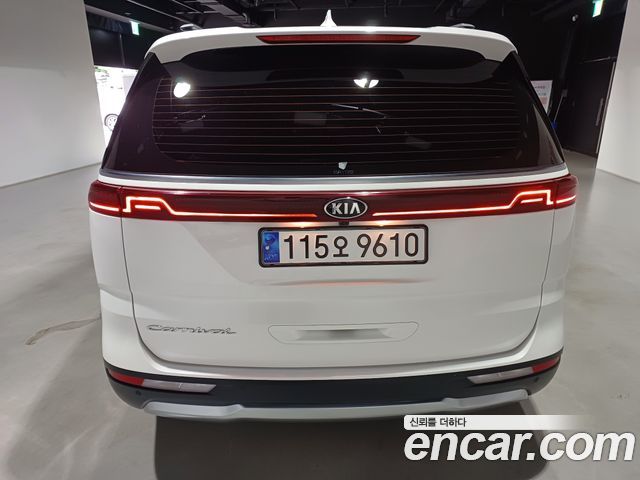 Kia Carnival (IV) Diesel 9-Seater Signature 2021 — фото 2