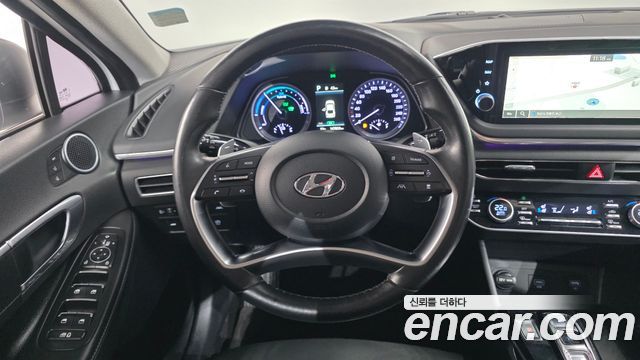 Hyundai Sonata Hybrid (DN8) Premium Plus 2023 — фото 17