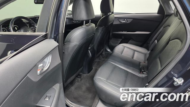 Kia K3 (II) 1.6 Prestige 2022 — фото 12
