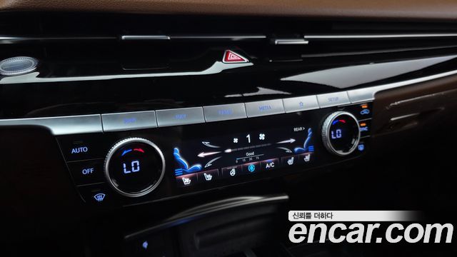 Genesis G80 (RG3) Gasoline 2.5 Turbo AWD 2022 — фото 17