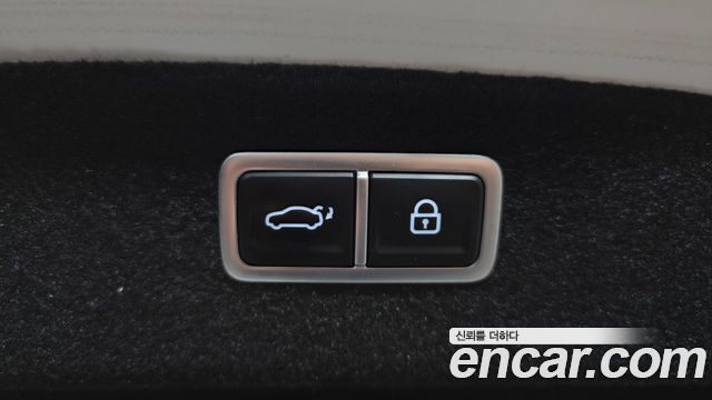 Genesis G80 (RG3) Gasoline 2.5 Turbo AWD 2022 — фото 30