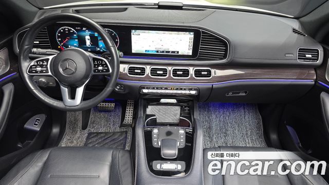 Mercedes-Benz GLE-Class (W167) GLE400d 4MATIC Coupe 2023 — фото 7
