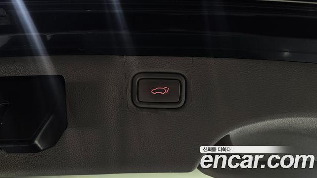 Kia Carnival 9-Seater Noblesse 2019 — фото 20