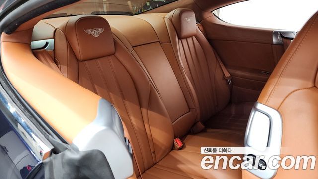 Bentley Continental GT (II) 4.0 GT 2015 — фото 12