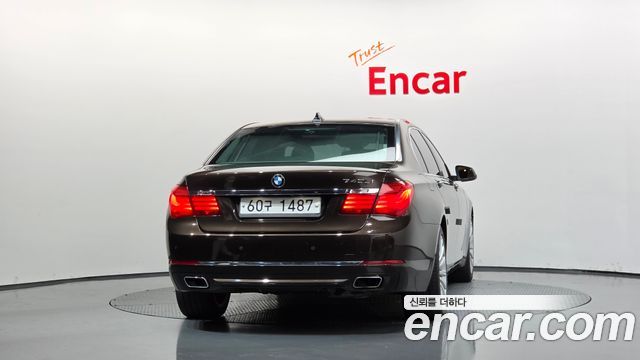 BMW 7 Series (F01) 740Li 2013 — фото 4