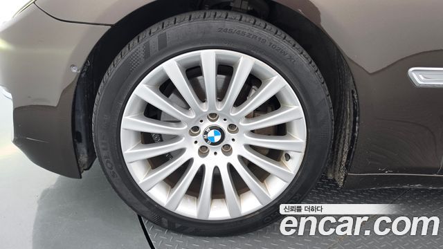 BMW 7 Series (F01) 740Li 2013 — фото 5