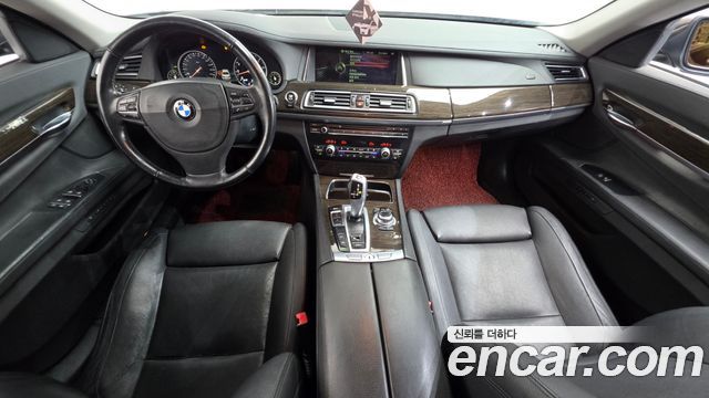 BMW 7 Series (F01) 740Li 2013 — фото 7