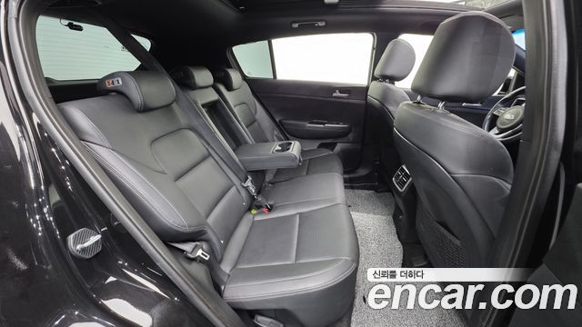 Kia Sportage The Bold Diesel 2.0 2WD Prestige 2019 — фото 31