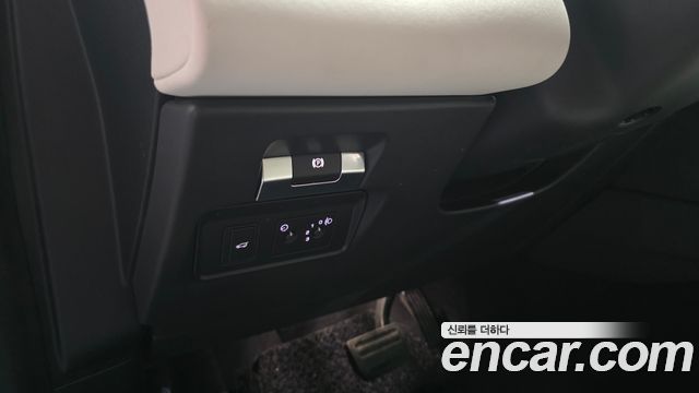 Land Rover Discovery Sport (II) D200 S 2021 — фото 29