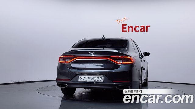 Hyundai Grandeur (IG) 2.4 Premium 2019 — фото 4