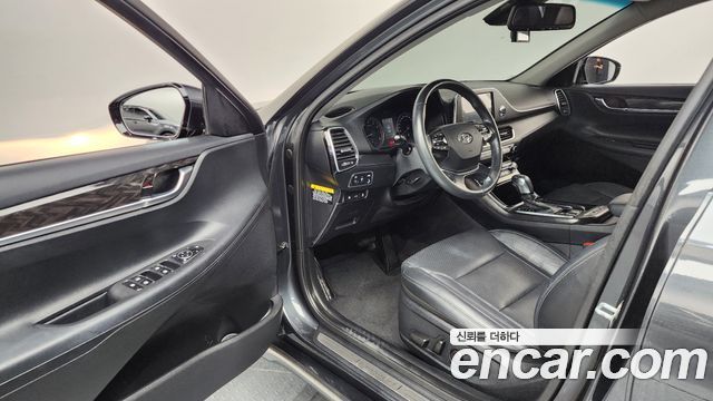 Hyundai Grandeur (IG) 2.4 Premium 2019 — фото 10