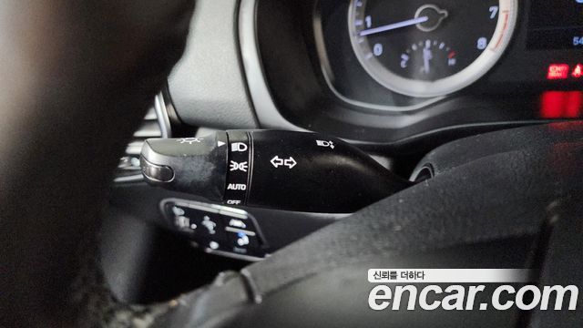 Hyundai Grandeur (IG) 2.4 Premium 2019 — фото 16