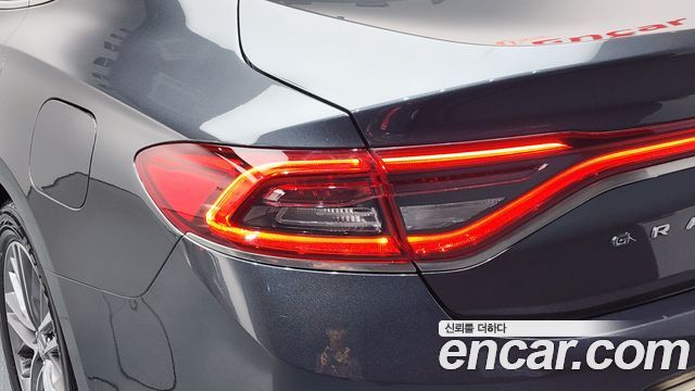 Hyundai Grandeur (IG) 2.4 Premium 2019 — фото 23