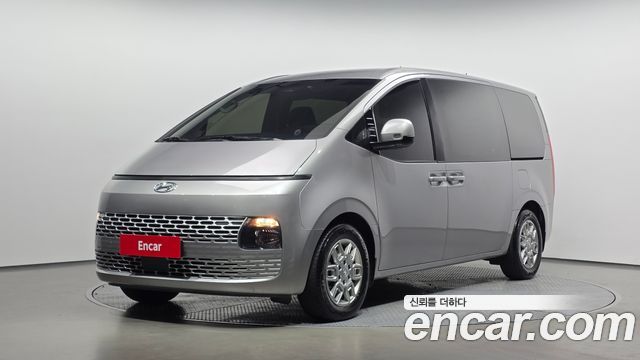 Hyundai Staria Tourer 11-Seater Modern 2023 — фото 1