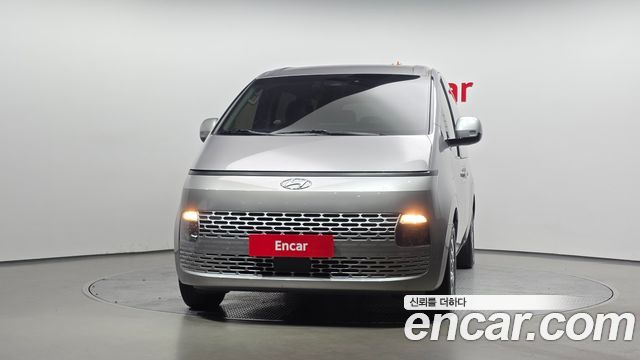 Hyundai Staria Tourer 11-Seater Modern 2023 — фото 3