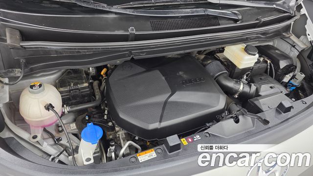 Hyundai Staria Tourer 11-Seater Modern 2023 — фото 6
