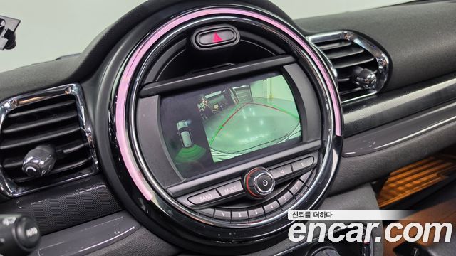 MINI Cooper Clubman Standard 2nd 2019 — фото 14