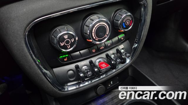 MINI Cooper Clubman Standard 2nd 2019 — фото 28