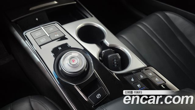 Kia K8 2.5 Gasoline 2WD Noblesse 2022 — фото 9