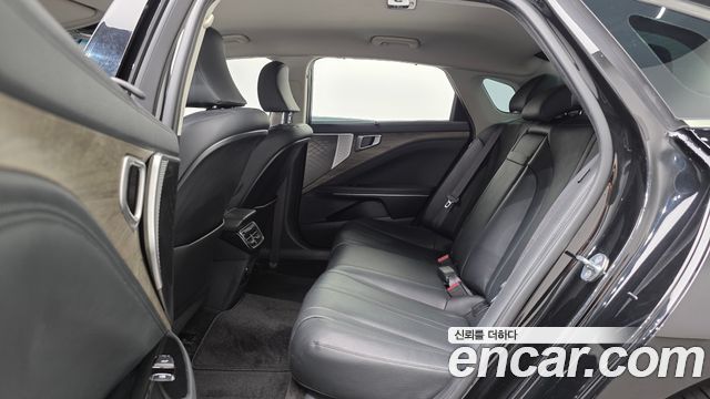 Kia K8 2.5 Gasoline 2WD Noblesse 2022 — фото 12