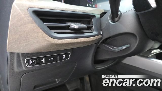Kia K8 2.5 Gasoline 2WD Noblesse 2022 — фото 17