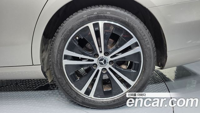 Mercedes-Benz E-Class (W213) E250 Avantgarde 2021 — фото 21