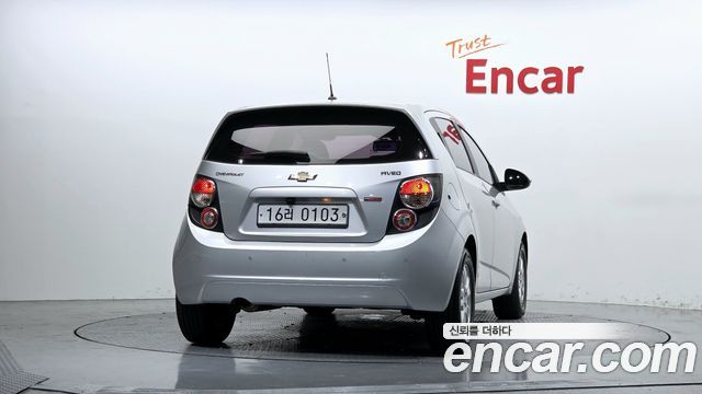 Chevrolet Aveo Hatchback 1.4 Turbo LS Standard 2016 — фото 4